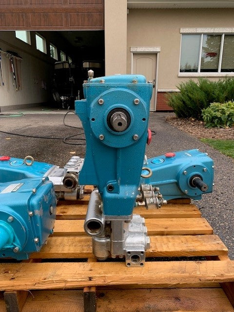 3535 CAT PUMPS- 36 GPM, 1200 PSI, 30.0 Max HP